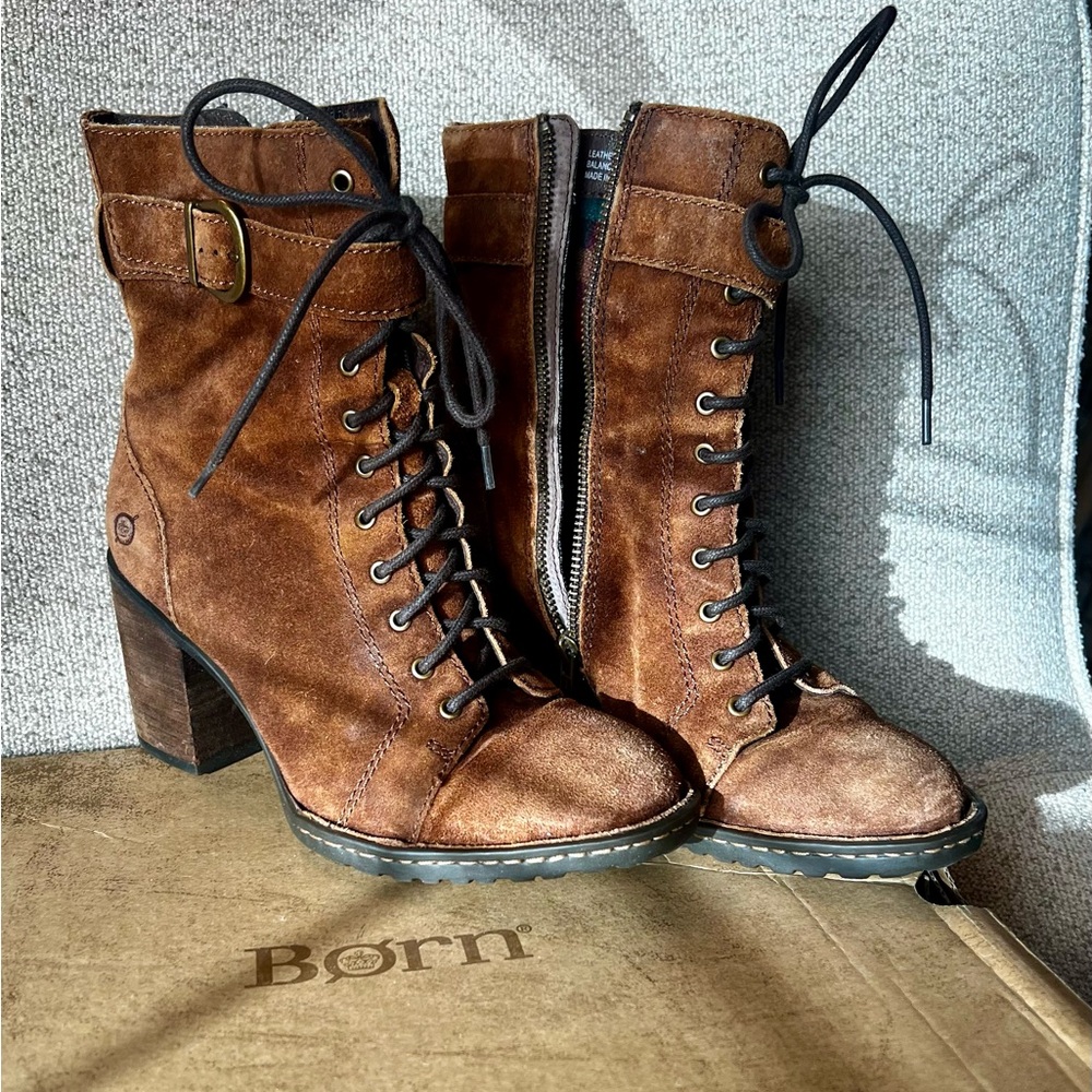 Born Women's Tan Lace-Up Boots